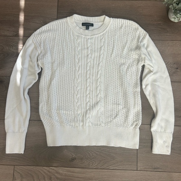Banana Republic Cream Cable Knit Sweater Size Small - Picture 1 of 7